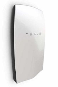 Аккумуляторы для дома Tesla Powerwall – литий ионные батареи как новый продукт.